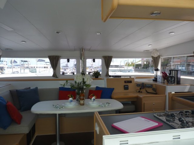 Used Sail Catamaran for Sale 2013 Lagoon 400 Layout & Accommodations